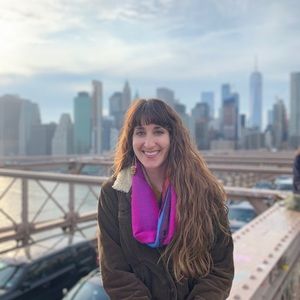 Meet your Posher, Leah